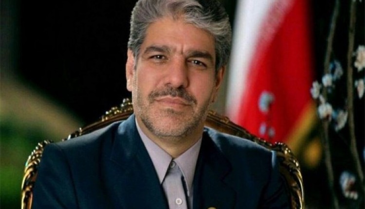 یک نماینده مجلس شرکت های وارد کننده دارو را به احتکار متهم کرد یک نماینده مجلس شرکت های وارد کننده دارو را به احتکار متهم کرد