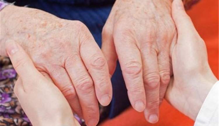 ساخت دستکشی برای کاهش لرزش دست