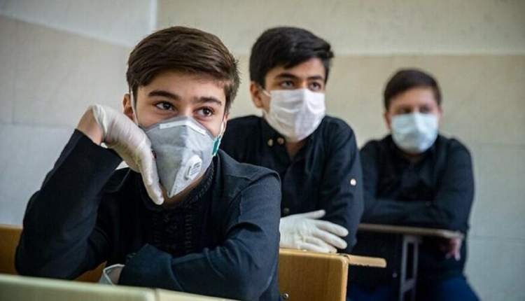 در بازگشایی مدارس فصل‌الخطاب فقط ستاد ملی مقابله با کروناست
