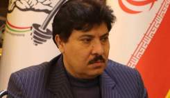 گمرک بی‌دلیل به صنایع دارویی کشور گیر سه پیچ می‌‎دهد