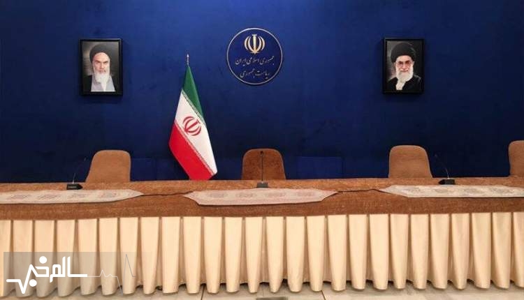 منابع مالی و نقدینگی کارخانجات تولیدی را داروسازی تامین کنید