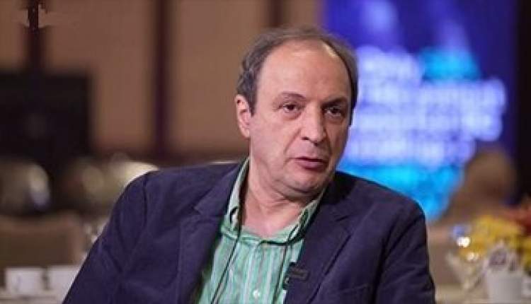 دولت پای خود را از حوزه دارو و صنایع دارویی کشور کنار بکشد