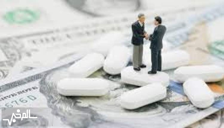 رفع مشکلات حوزه دارو به تنهایی از عهده وزارت بهداشت خارج است
