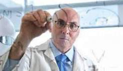 برنده جایزه نوبل پزشکی ۲۰۲۳: شایعات درباره تغییر ژنتیک بدن با واکسن کرونا غیرممکن است برنده جایزه نوبل پزشکی ۲۰۲۳: شایعات درباره تغییر ژنتیک بدن با واکسن کرونا غیرممکن است