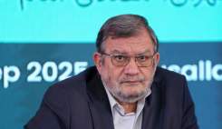 قیمتگذاری دستوری دارو صنعت داروسازی کشور را با بحران روبهرو کرده است قیمتگذاری دستوری دارو صنعت داروسازی کشور را با بحران روبهرو کرده است