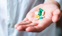 هیچ دخالتی در صدور مجوزهای دارویی وجود ندارد هیچ دخالتی در صدور مجوزهای دارویی وجود ندارد