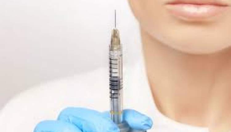 سالمخبر: سازمان غذا و دارو، فهرست تعدادی از فرآوردههای تزریقی زیبایی را که بدون ثبت رسمی و مجوز بهداشتی در بازار عرضه میشوند، اعلام کرد.