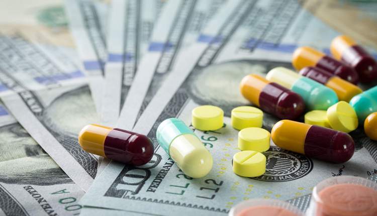 حذف ارز ۲۸۵۰۰ و یکسانسازی نرخ ارز در دستور کار؛ آیا صنعت دارو به نرخ آزاد ۱۰۰ هزار تومانی میرسد؟ حذف ارز ۲۸۵۰۰ و یکسانسازی نرخ ارز در دستور کار؛ آیا صنعت دارو به نرخ آزاد ۱۰۰ هزار تومانی میرسد؟