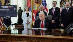 ترامپ قیمت داروهای لاغری GLP-1 را ۷۰ درصد کاهش داد؛ توافق با نُوو نوردیسک و ایلایلیلی ترامپ قیمت داروهای لاغری GLP-1 را ۷۰ درصد کاهش داد؛ توافق با نُوو نوردیسک و ایلایلیلی