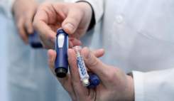 چه کسانی سعی در حذف انسولین‌های برند از صحنه درمان بیماران دیابتی دارند؟