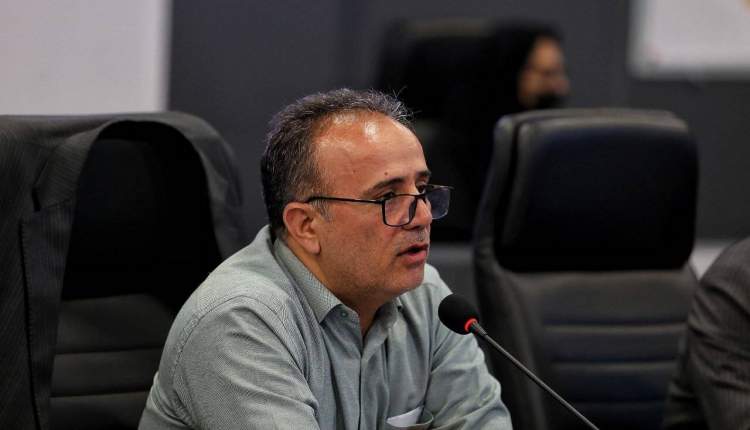 بانک مرکزی ارز دارو را تامین کرده و هیچ کمبود دارو و مواداولیه نداریم!