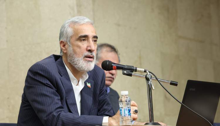 پیرصالحی: بدون اصلاح قیمت در تورم، صنعت دارو دوام نمیآورد پیرصالحی: بدون اصلاح قیمت در تورم، صنعت دارو دوام نمیآورد