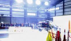 افتتاح پرطمطراق، چرا خودروهای داخلی از تست تصادف جا ماندند؟